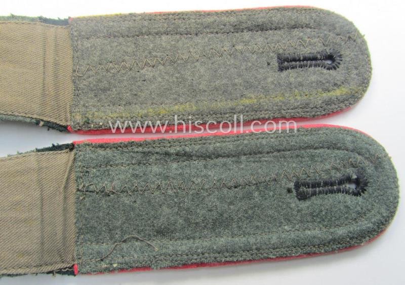 Pair of WH (Heeres), early-war period- (ie. 'M40'-pattern and/or rounded-style) NCO-type shoulderstraps: 'Uffz. eines Panzer- o. Panzerjäger-Rgts. o. Abts.' — image 4