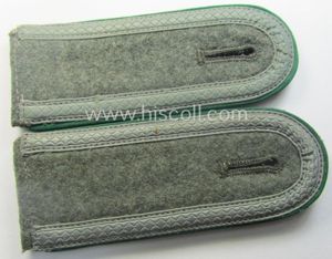Pair of WH (Heeres) NCO-type (ie. 'M40- o. M43'-pattern) shoulderstraps: …