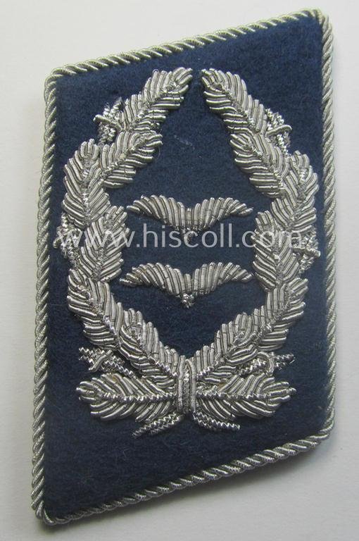 Pair of WH (Luftwaffe) officers'-type collar-patches (ie. 'Kragenspiegel für Offiziere') as executed in darker-blue-coloured wool as was intended for usage by an: 'Oberstleutnant o. Arzt der der Sanitäts-Trpn.' — image 2