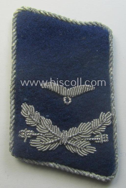Pair of WH (Luftwaffe) officers'-type collar-patches (ie. 'Kragenspiegel für Offiziere') as executed in darker-blue-coloured wool as was intended for usage by a: 'Leutnant o. Arzt der der Sanitäts-Trpn.' — image 2