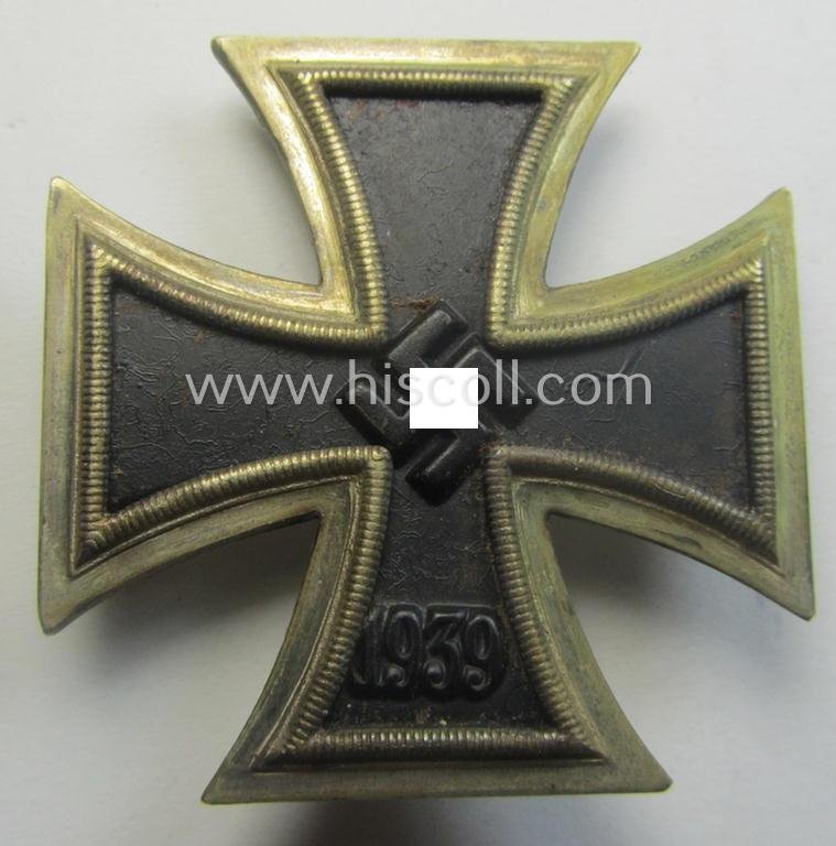 'Eisernes Kreuz 1. Kl.' (or: Iron Cross 1st class) being a (typical) maker- (ie. '7'-) marked example as was produced by the maker (ie. 'Hersteller'): 'Paul Meybauer' — image 2