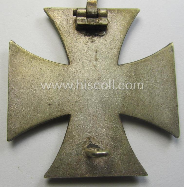 'Eisernes Kreuz 1. Kl.' (or: Iron Cross 1st class) being a (typical) maker- (ie. '7'-) marked example as was produced by the maker (ie. 'Hersteller'): 'Paul Meybauer' — image 4
