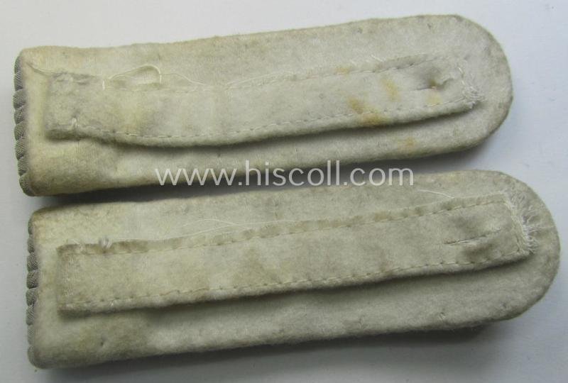 Pair of WH (Heeres) neatly 'cyphered', officers-pattern shoulderboards: 'Leutnant der Infanterie-Trpn. u. Mitglied des Div.Stabs der 2. Infanterie-Div.' — image 3