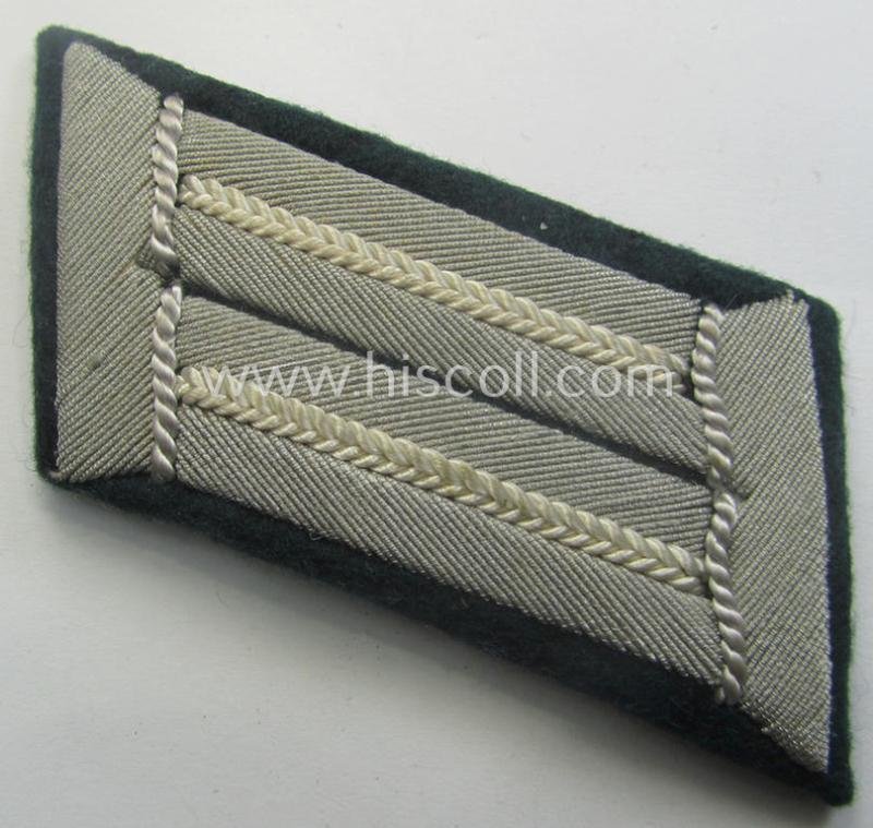 Pair of WH (Heeres) collar-tabs (ie. 'Kragenspiegel für Offiziere') as piped in the white- (ie. 'weisser'-) coloured branchcolour as was intended for an: 'Offizier der Infanterie-Trpn.' — image 2
