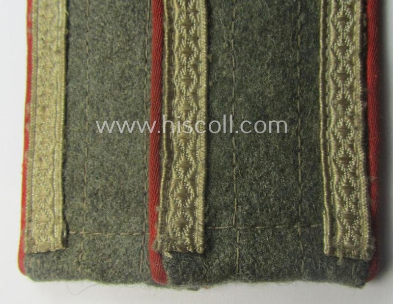 Typical later-war-period - and fully matching! - pair of so-called: 'M44'-pattern, simplified WH (Heeres) NCO-type shoulderstraps: 'Unteroffizier eines (Sturm)Artillerie-Rgts. o. Abtlgs.' — image 2