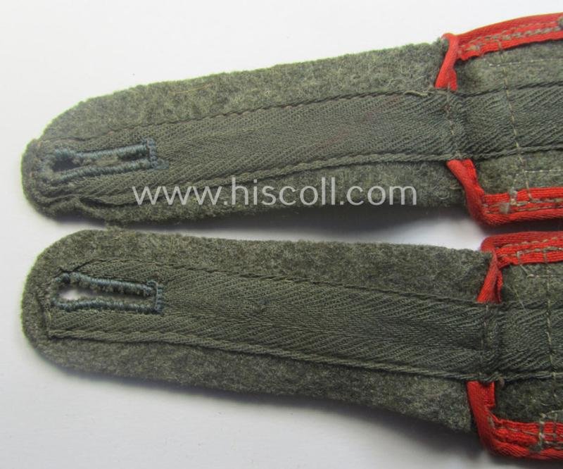 Typical later-war-period - and fully matching! - pair of so-called: 'M44'-pattern, simplified WH (Heeres) NCO-type shoulderstraps: 'Unteroffizier eines (Sturm)Artillerie-Rgts. o. Abtlgs.' — image 5