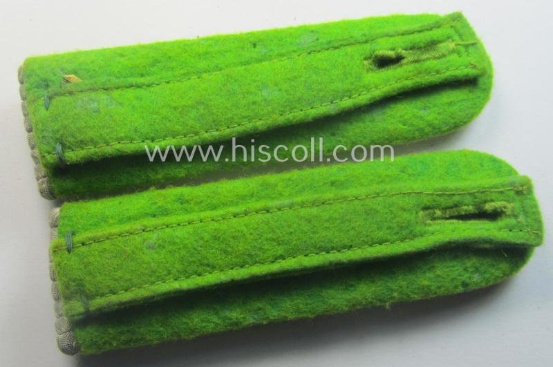 Pair of WH (Heeres) officers'-type shoulderboards: 'Oberleutnant eines Panzer-Grenadier-Rgts.' — image 3