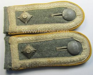 Truly used- and/or worn, pair of WH (Heeres) so-called: 'M40 …