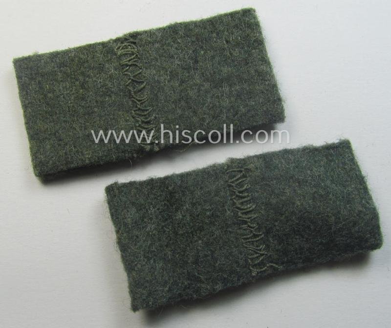 Pair of WH (Heeres) 'Kradschützen'-related, so-called: regimental shoulderstrap-'slip-ons' (ie. 'Schulterstück-Überschuben'): 'Soldat des Kradschützenbtl. der Pz.Div. u. Inf.Div. (mot) 135' — image 2