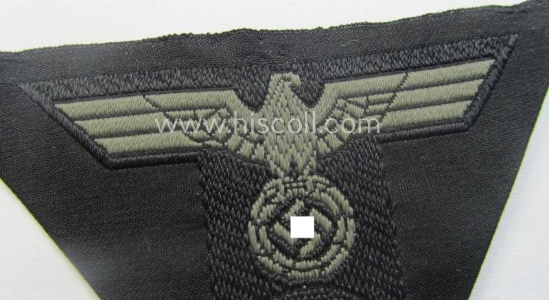 WH (Heeres) so-called: 'T-shaped'- (ie. 'M42-pattern'-) cap-eagle/cocarde (ie. cap-trapezoid) as was specifically produced for usage on the (impopular) black-coloured, 'M-42'-model 'Panzer'-side-caps (ie. 'Schiffchen') — image 2