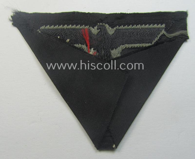WH (Heeres) so-called: 'T-shaped'- (ie. 'M42-pattern'-) cap-eagle/cocarde (ie. cap-trapezoid) as was specifically produced for usage on the (impopular) black-coloured, 'M-42'-model 'Panzer'-side-caps (ie. 'Schiffchen') — image 3