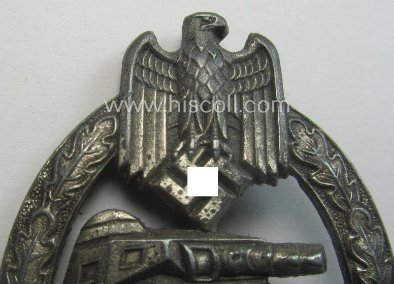 'Panzerkampfabzeichen in Silber' being a neatly maker- (ie. 'HA'-) marked- and/or typical zinc- (ie. 'Feinzink'-) based specimen as was produced by the desirable 'Hersteller' (ie. maker): 'Hermann Aurich' — image 2