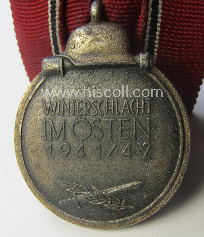 Unusually found, 'Einzelspange' showing a: 'Winterschlacht im Osten 1941-42' (or: Eastern Front- or: 'Ost'-medal) being a detailed- and/or typical, zinc- ie. 'Feinzink'-based specimen — image 4