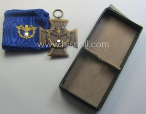 'Zollgrenzschütz-Ehrenzeichen' (or: customs loyal-service medal) that comes together with its …
