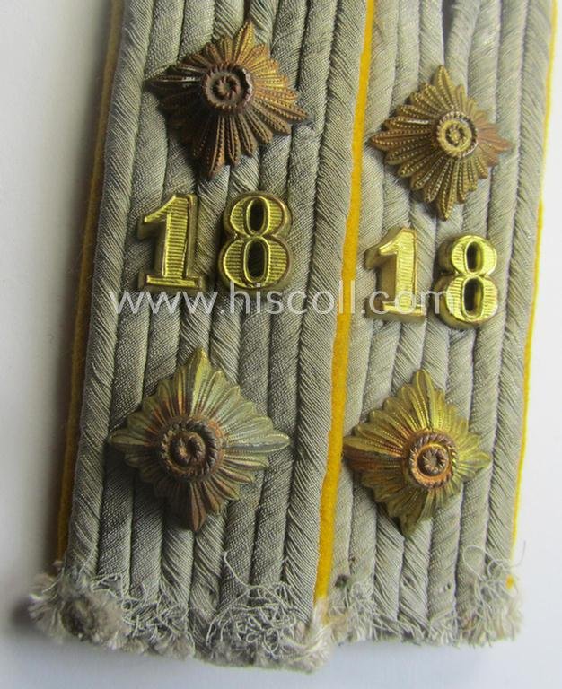 Pair of WH (Heeres) officers'-pattern, neatly 'cyphered' shoulderboards: 'Hauptmann des Reiter-Rgts. 18' — image 2