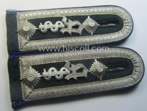 Pair of WH (Heeres), 'cyphered', so-called: 'M36 o. M40'-NCO-type shoulderstraps …