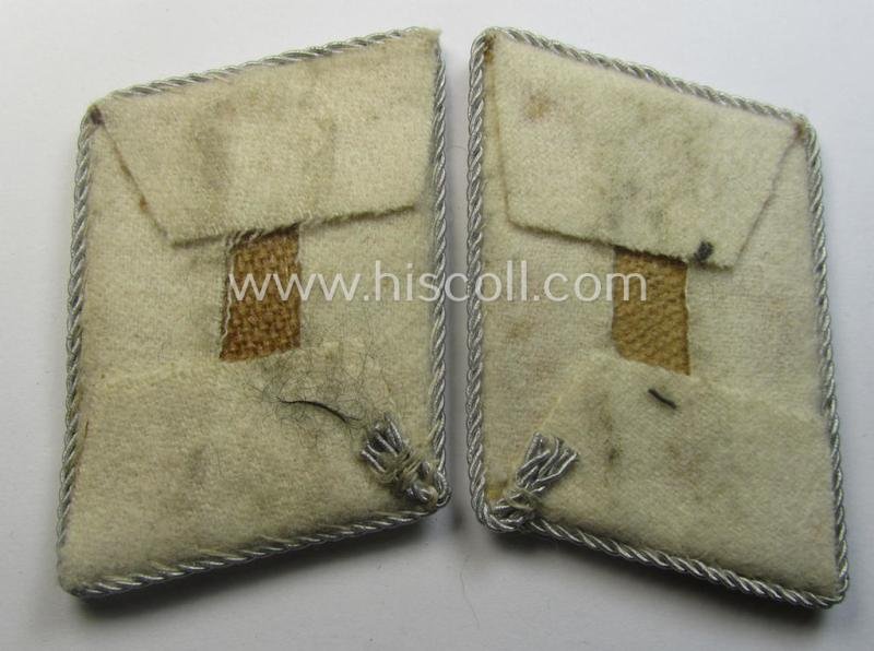 Rarely seen - and fully matching! - pair of hand-embroidered WH (Luftwaffe) officers'-type collar-patches as executed in white-coloured wool as intended for a: 'Hauptmann' serving within one of the units of the: 'Hermann Göring-Division' — image 2