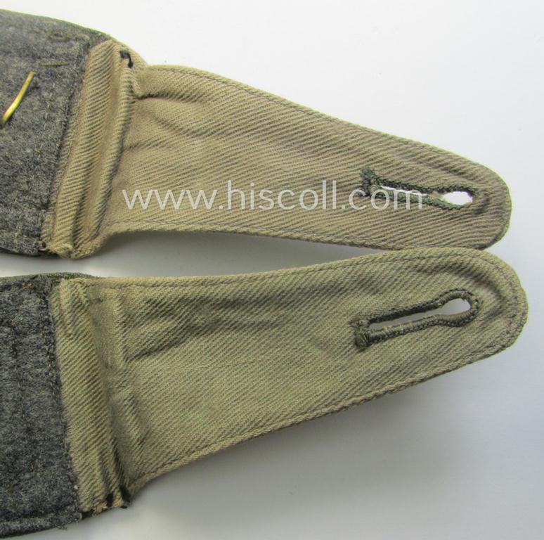 Pair of neatly 'cyphered'- (and pre-war-period!) WH (Kriegs- o. Reichsmarine) NCO-type shoulderstraps as constructed from HBT-material as intended for an: 'Oberfwbl. eines Küsten-Artillerie-Abtgs.' — image 5