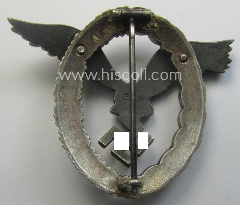 WH (Luftwaffe) war-badge (ie. 'LW-Flugzeugführer-Abzeichen' or: pilots'-war-badge) by the 'Berg & Nolte'-company — image 3