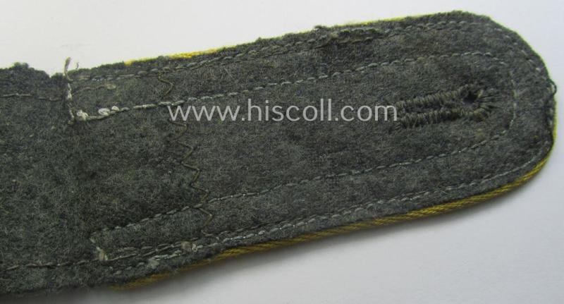 Single, early-war-period so-called: 'M40'-pattern, WH (Heeres) tailor-made, NCO-type shoulderstrap as piped in the bright-yellow-coloured branchcolour as was intended for usage by an: 'Unteroffizier der Nachrichten-Trpn.' — image 4