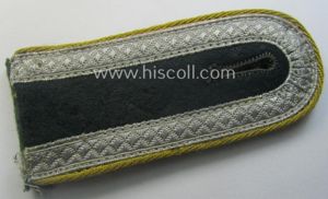 Single, early-war-period so-called: 'M40'-pattern, WH (Heeres) tailor-made, NCO-type shoulderstrap as …