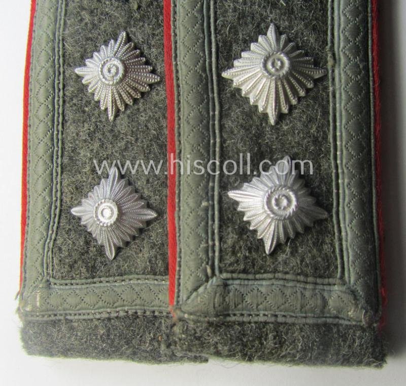 Pair of WH (Heeres) early- (ie. mid-) war period- (ie. 'M41'- ie. 'M43'-pattern) NCO-type shoulderstraps: 'Oberwachtmeister eines (Sturm)Art.-Abts. o. Rgts.' — image 2
