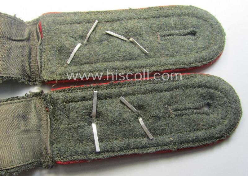 Pair of WH (Heeres) early- (ie. mid-) war period- (ie. 'M41'- ie. 'M43'-pattern) NCO-type shoulderstraps: 'Oberwachtmeister eines (Sturm)Art.-Abts. o. Rgts.' — image 4