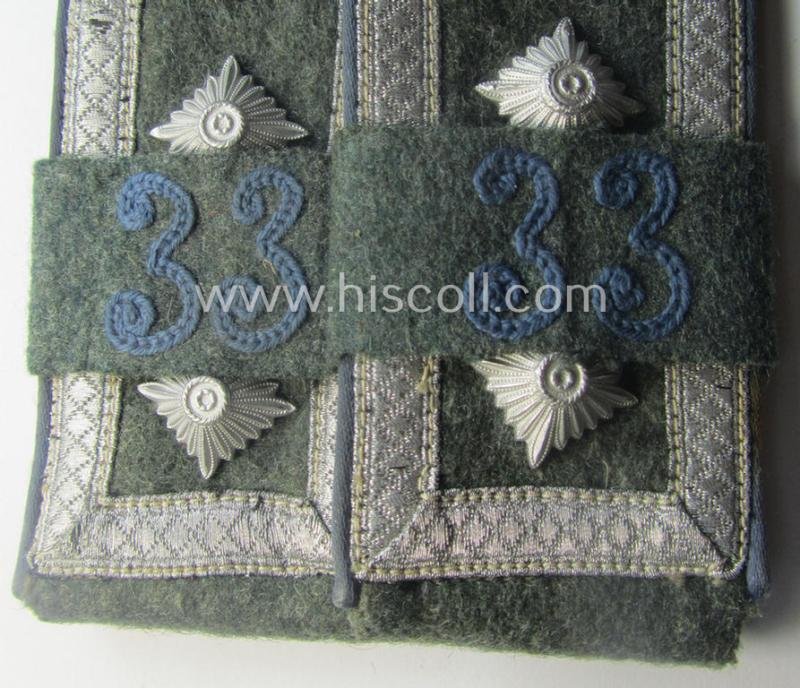Pair of mid-war-period, so-called: 'M41 o. M43'-pattern, WH (Heeres) NCO-type shoulderstraps that comes with its accompanying 'Überschube'-pair as was intended for an: 'Oberfeldwebel des Nachschub-Abtgs. 33' — image 2