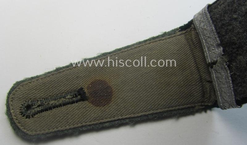 Single - but neverthless scarcely seen! - WH (Heeres) EM-type (ie. 'M40-pattern, rounded-style) 'cyphered' shoulderstrap as was specifically intended for usage by a: 'Soldat u. Uffz.-Anwärter des Pionier-Bataillons 14' — image 5