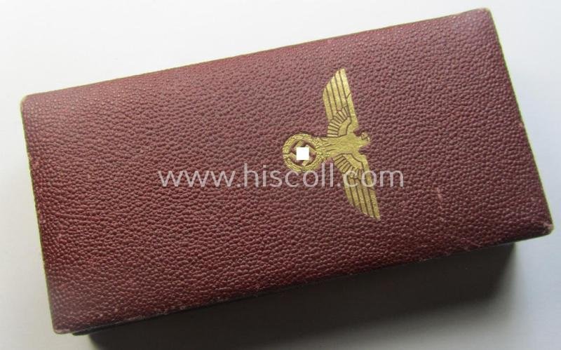 WH Czech-occupation- (ie. 'Anschluss'-) medal: '1. Oktober 1938' that comes with its period-attached 'PB-Spange' and that comes stored in its bordeaux-red-coloured- and/or non-maker-marked etui — image 8