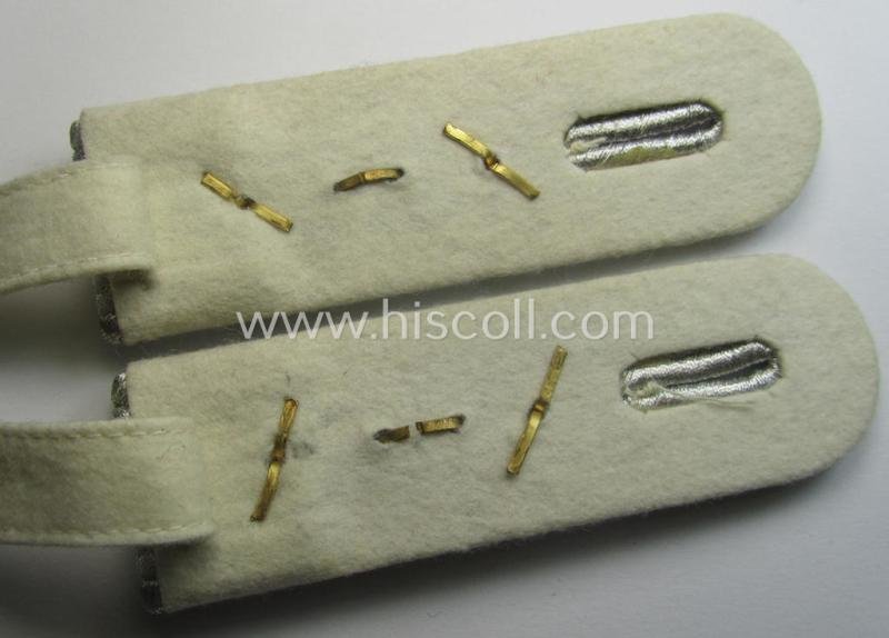 'Virtually mint' pair of neatly 'cyphered', WH (Heeres) officers'-type shoulderboards as piped in the white- (ie. 'weisser'-) coloured branchcolour as was specifically intended for usage by a: 'Hauptmann des Infanterie-Rgts. 3' — image 4