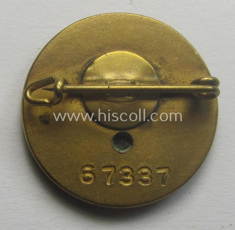 Stunning - and rarely seen! - 'Goldenes Ehrenzeichen der N.S.D.A.P.' (or: 'kleines Partei-Abzeichen für den Zivilanzug') being a smaller-sized- and (typical) non-maker-marked 'variant' showing the unique bearers'-number that reads: '67337' — image 2