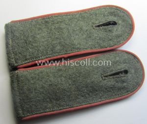 Pair of WH (Heeres) EM-type shoulderstraps: 'Soldat eines Panzer o. …