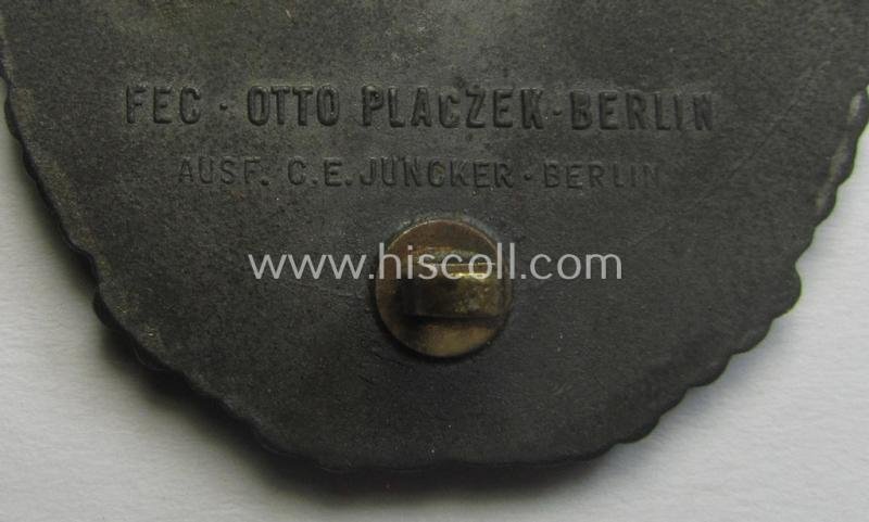 WH (Kriegsmarine) 'Marine-Artillerie-Abzeichen' being a typical zinc- (ie. 'Feinzink'-) based example by the desirable maker- (ie. 'Hersteller') 'C.E. Juncker - Berlin' — image 6
