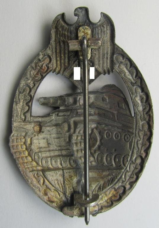 'Panzerkampfabzeichen in Silber' (or: silver-class panzer-assault badge or PAB) being a hollow-type, non-maker-marked- and/or zinc- (ie. 'Feinzink'-) based specimen as was procuced by the: 'Gebr. Wegerhoff'-company — image 4