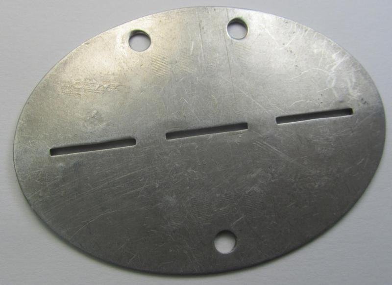 Aluminium-based, WH (Heeres) ie. 'Infanterie'-related ID-disc that shows the stamped unit-designation: '1./Inf.Ers.Btl. 42' — image 2