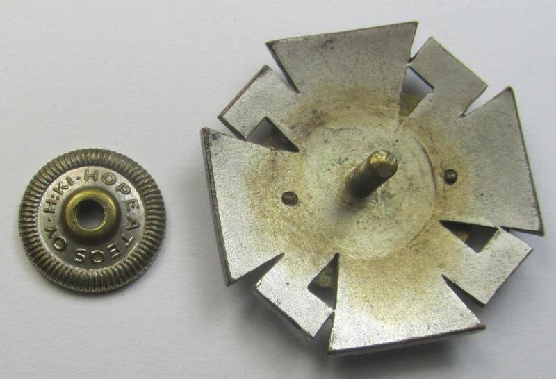 Finnish-/German: 'Nordfrontkreuz', being a white-/blue-coloured and maker- (ie. 'Hopeatakomo o.y.'-) marked 'variant' that shows the text: 'Pohjoisrintama - Die Nordfront - 1941/43' — image 3