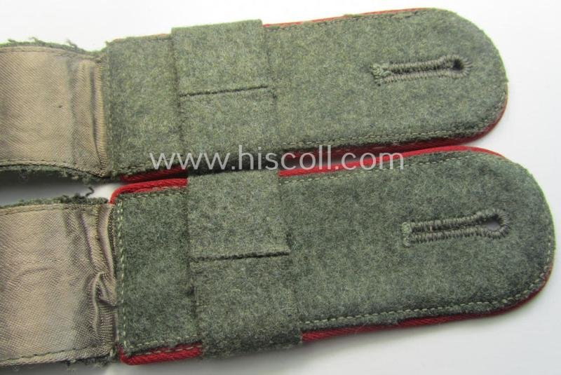 Pair of early- (ie. mid-) war-period WH (Heeres), 'M40'- (ie. 'M43-) pattern 'cyphered' EM-type shoulderstraps (with firmly-attached 'Überschuben'!): 'Soldat u. Mitglied des Veterinär-Abtlgs. 12' — image 4