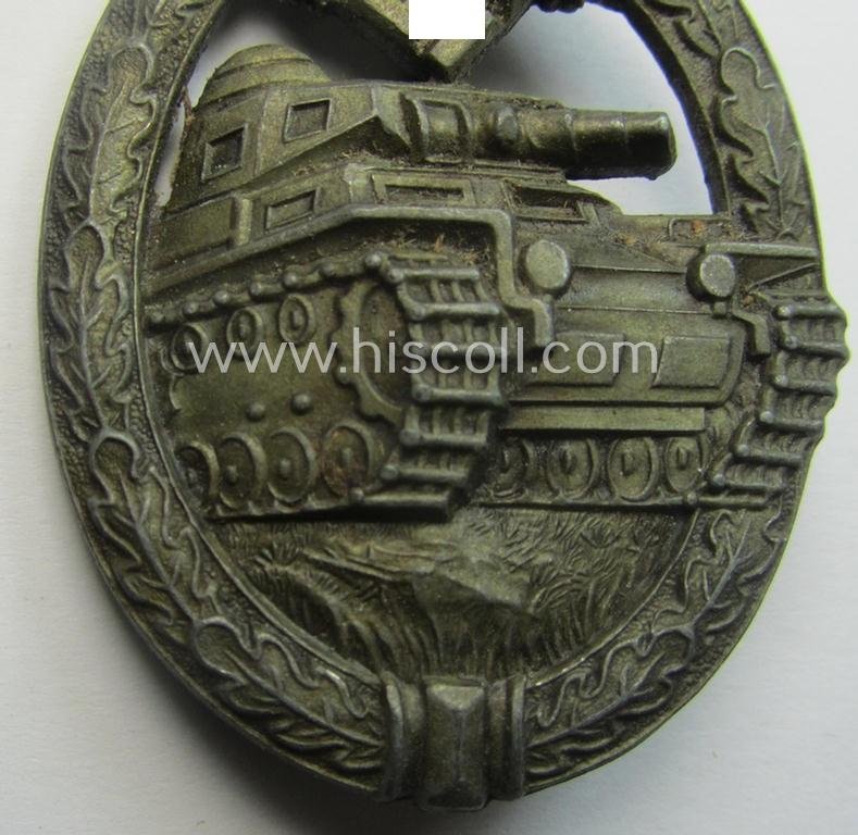 Superb - and hardly used! - 'Panzerkampfabzeichen in Bronze' being a neatly maker- (ie. 'HA'-) marked- and/or zinc- (ie. 'Feinzink'-) based specimen as was produced by the desirable 'Hersteller' (ie. maker): 'Hermann Aurich' — image 3