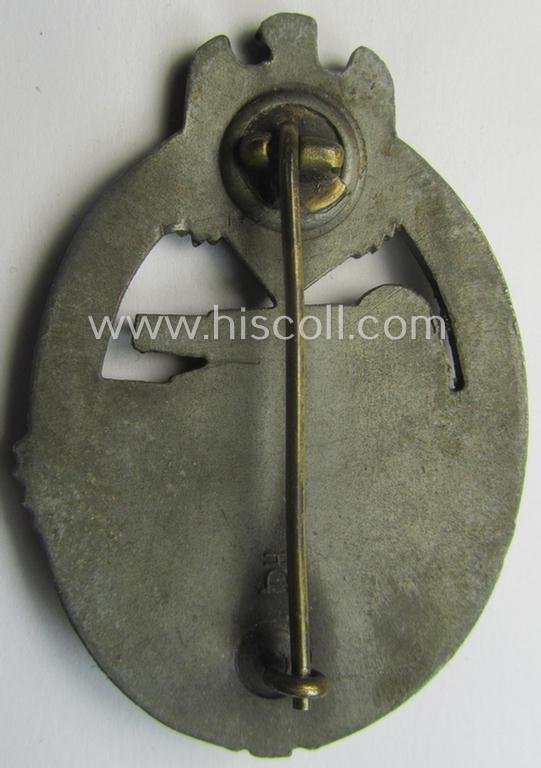 Superb - and hardly used! - 'Panzerkampfabzeichen in Bronze' being a neatly maker- (ie. 'HA'-) marked- and/or zinc- (ie. 'Feinzink'-) based specimen as was produced by the desirable 'Hersteller' (ie. maker): 'Hermann Aurich' — image 4