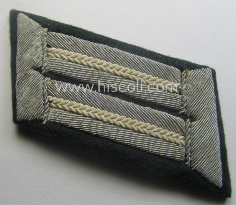 Pair of WH (Heeres) officers'-pattern collar-tabs (ie. 'Kragenspiegel für Offiziere') as piped in the white- (ie. 'weisser'-) coloured branchcolour as was intended for an: 'Offizier der Infanterie-Trpn.' — image 2