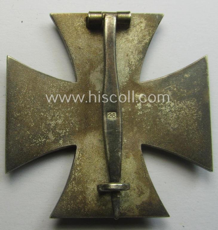 'Eisernes Kreuz 1. Klasse' (ie. Iron Cross 1st Class) being a maker- (ie. '26'-) marked example as was produced by the company: 'B.H. Mayer's Kunstprägeanstalt' — image 3