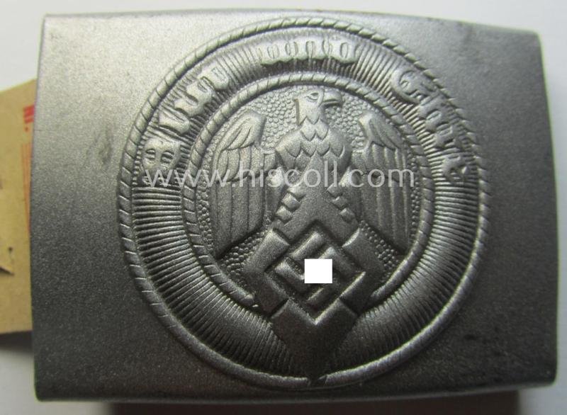 'Virtually mint' - and actually very scarcely encountered! - 'HJ- o. Hitlerjugend'-belt-buckle being a clearly maker- (ie. 'RzM M4/24'- ie. 'FLL') marked example that comes with its period-attached makers'-etiket — image 2