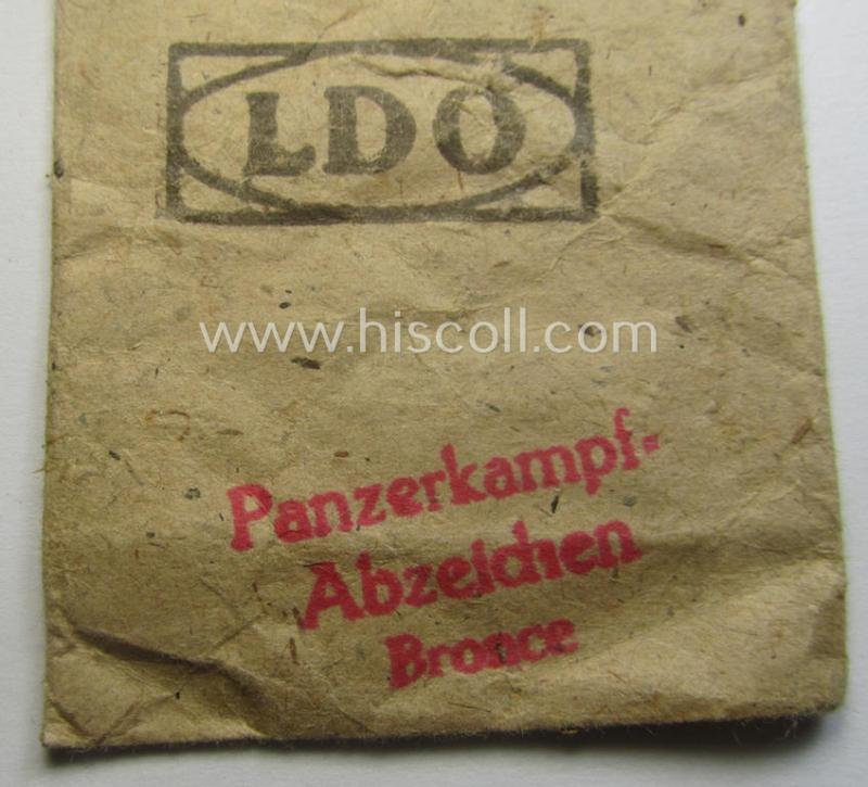 WH (Heeres- ie. Waffen-SS), typical 'Zellstoff'-based (and 'LDO'-marked!) medal-pouch as was intended for a: 'Panzerkampf-Abzeichen in Bronce' (or: bronze-class PAB) — image 2