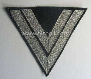 WH (Heeres) 'Armwinkel' (or: arm-chevron) as executed on typical darker-green-coloured …