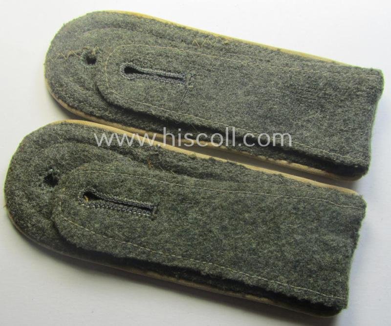 Pair of WH (Heeres), early- (ie. mid-) war-period- (ie. 'M40- o. M43'-) pattern NCO-type shoulderstraps as piped in the white-coloured branchcolour as was intended for an: 'Uffz. eines Infanterie-Rgts.' — image 3