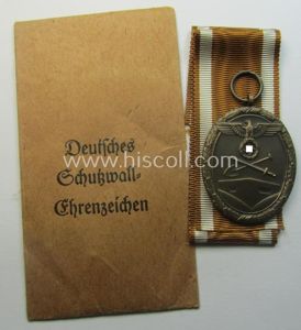 Medal-set: 'Deutsches Schutzwall Ehrenzeichen' (aka: 'Westwall'-medal) being a (typical) non-maker-marked- …
