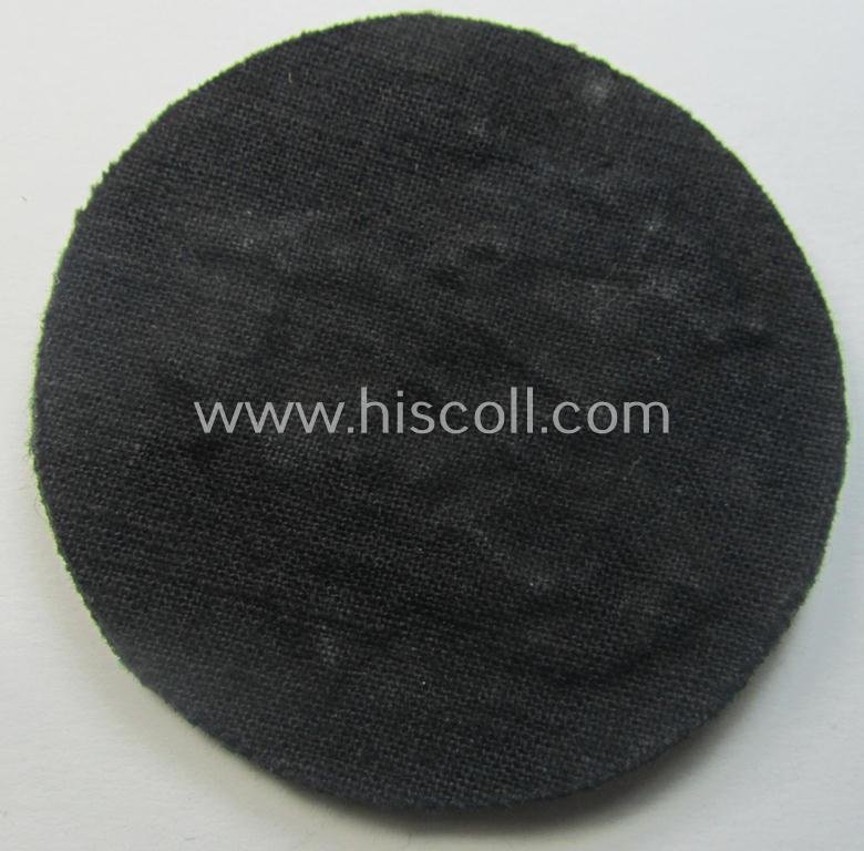 WH (Heeres) so-called: trade- and/or special-career arm-insignia as was intended for a: 'Festungspionier-Feldwebel' (being a neatly hand-embroidered variant mounted on darker-green-coloured wool) — image 2