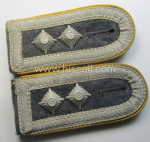 Pair of WH (Luftwaffe) NCO-type shoulderstraps: 'Oberfeldwebel der Flg. o. …