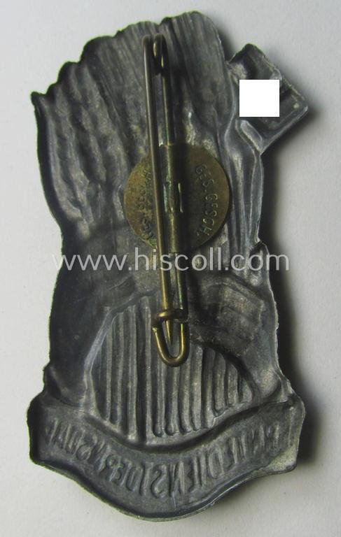 Commemorative, tarnished-silver-coloured- and/or tin-based, N.S.D.A.P.-related 'tinnie' being a non-maker-marked example depicting two hands holding some corn-plants, swastika and text that reads: 'Erntedienst der NSDAP' — image 2